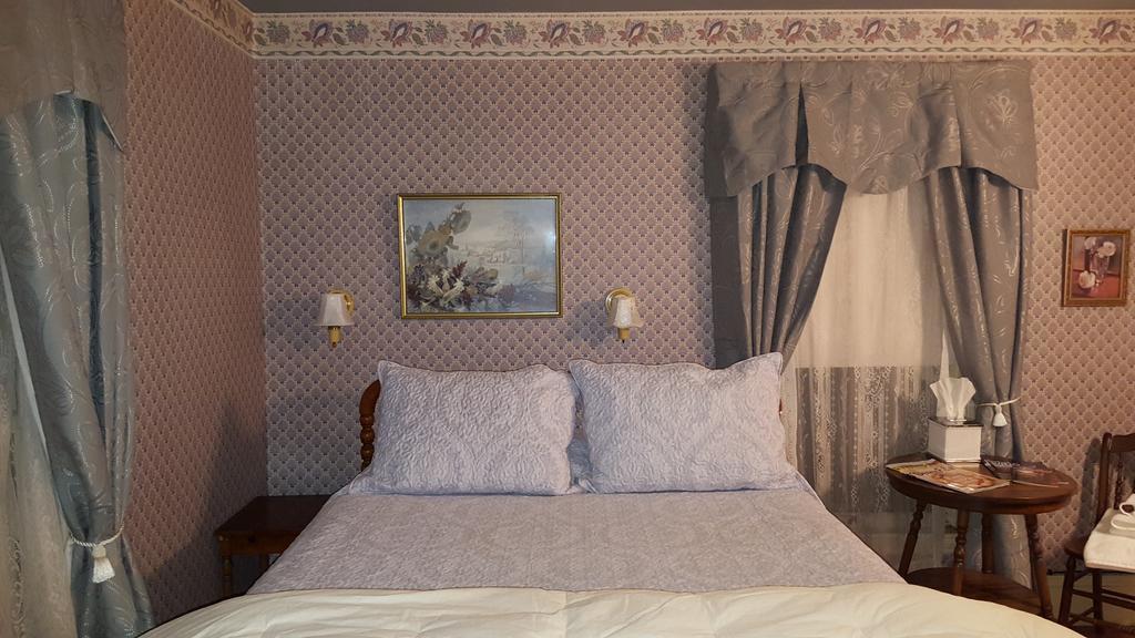 Holidae House Bed & Breakfast Bethel Exteriör bild